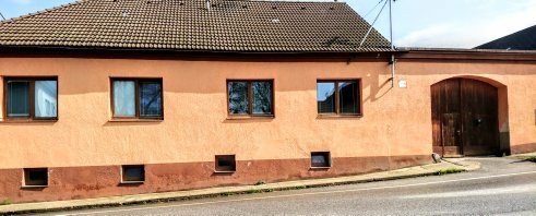 Staré stavení , ukrývá moderní, vybavený apartmán..